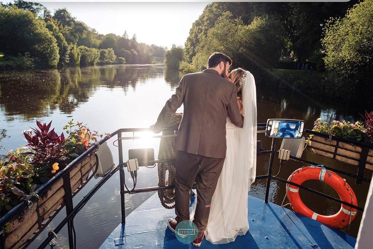 Sabrina Tours offer a unique opportunity to hold wedding ceremonies on the River Severn.